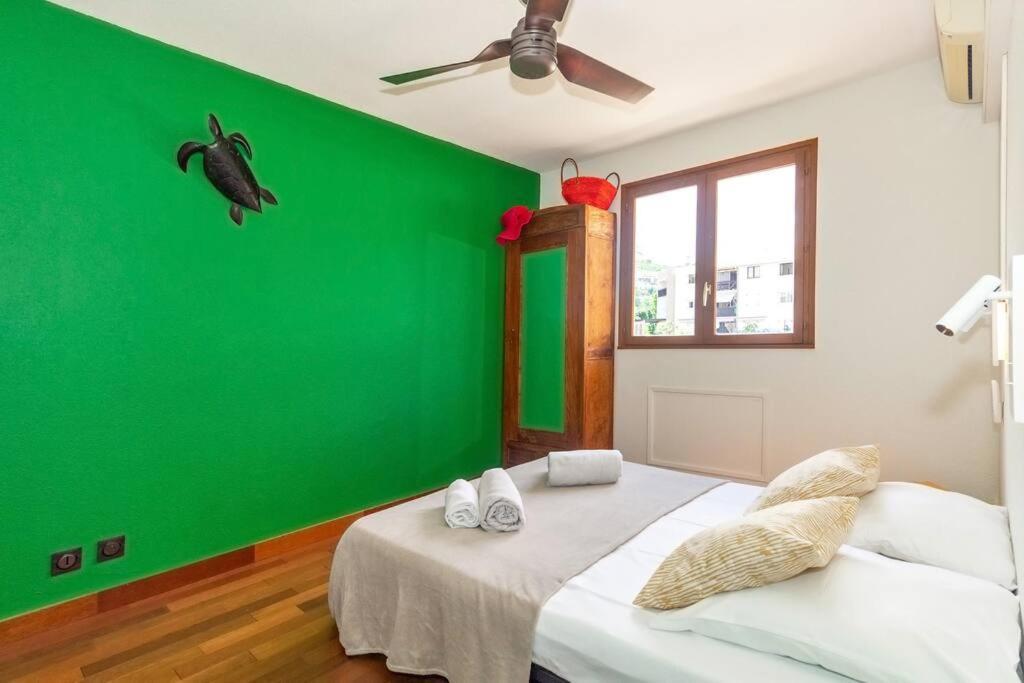 Apartamento Exotica - En Plein Coeur De St Gilles Les Bains Saint-Gilles-les-Bains Exterior foto