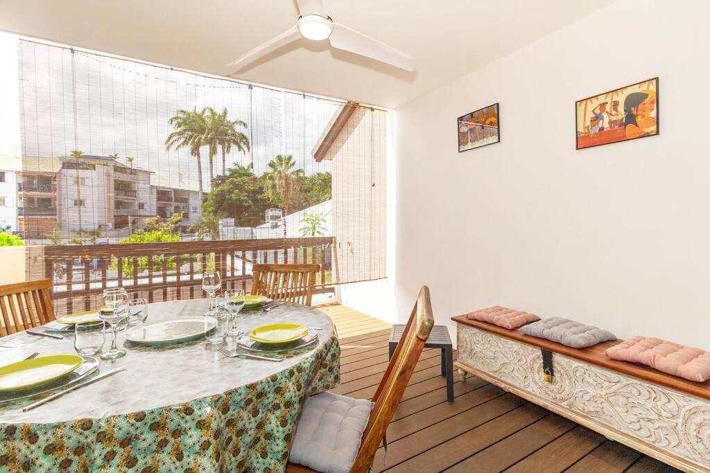 Apartamento Exotica - En Plein Coeur De St Gilles Les Bains Saint-Gilles-les-Bains Exterior foto